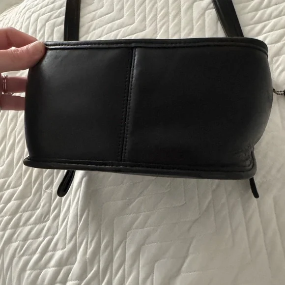 Coach Vintage Janice Legacy Bag Black Leather - Picture 9 of 11